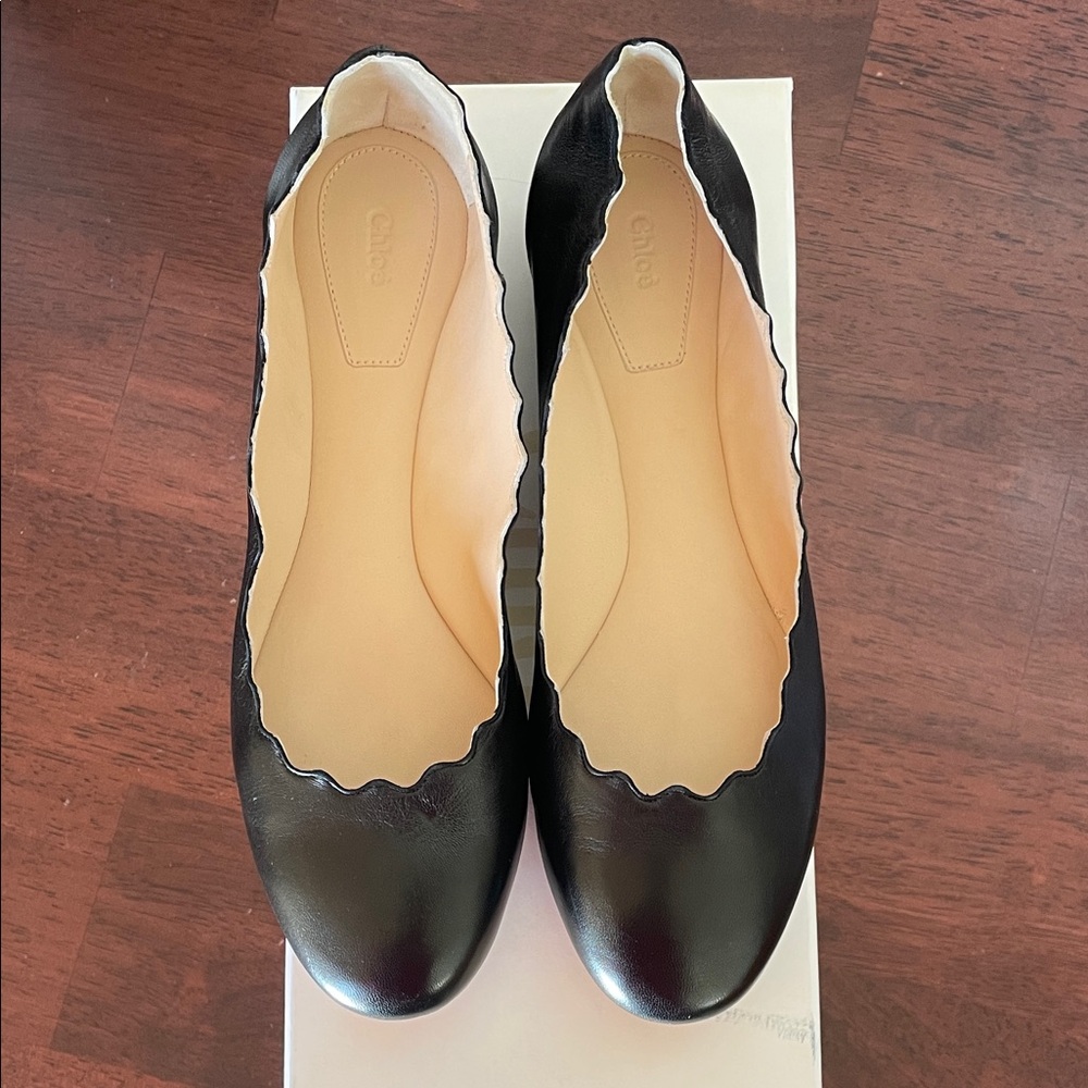 Black Scalloped Leather Flats